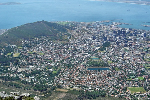 Cape_Town_and_Robben_Island_seen_from_Table_Mountain