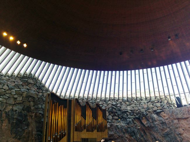 Helsinki Taş Kilise